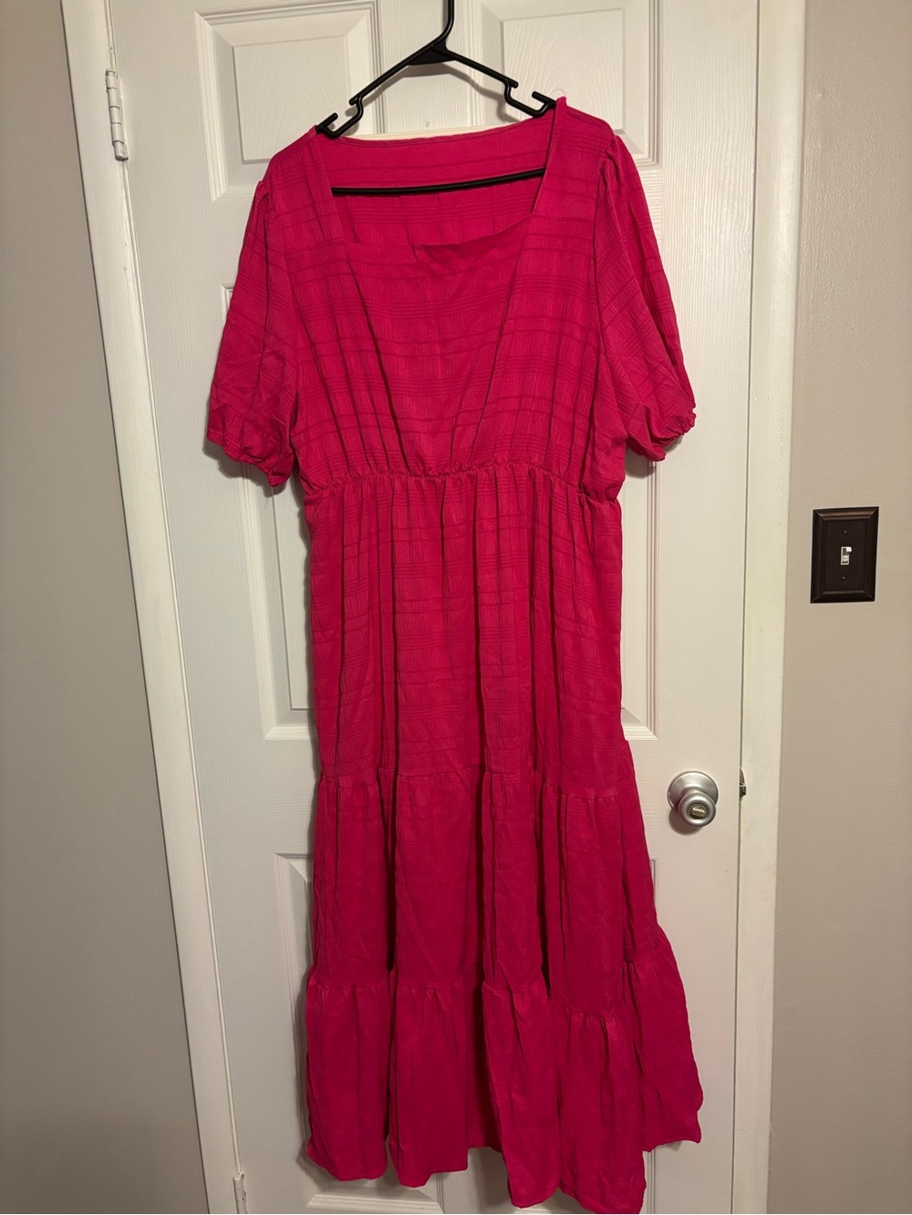 Women's Tiered Square-Neck Dress - Pink